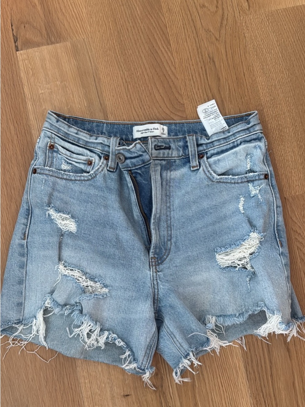 Abercrombie & Fitch High Rise 4 Inch Denim Shorts 29